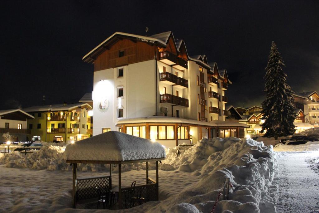 Hotel Rosa Alpina アンダロ エクステリア 写真